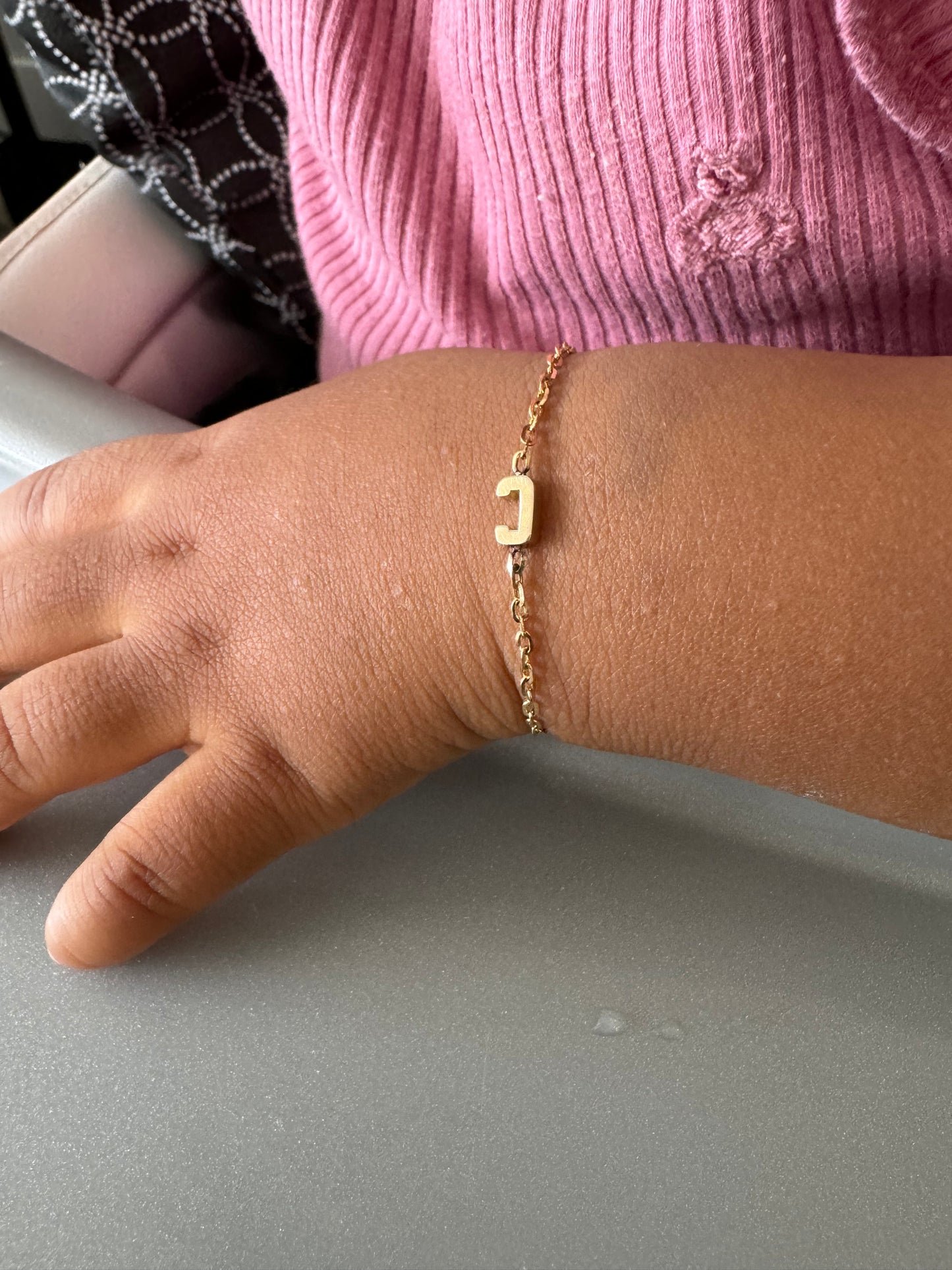 Letter Bracelet 14k